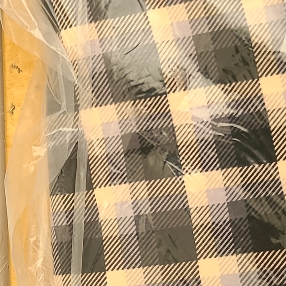 Torrid Pocket Pixie Flare Studio Luxe Ponte High-Rise Pant - Picture 10 of 16